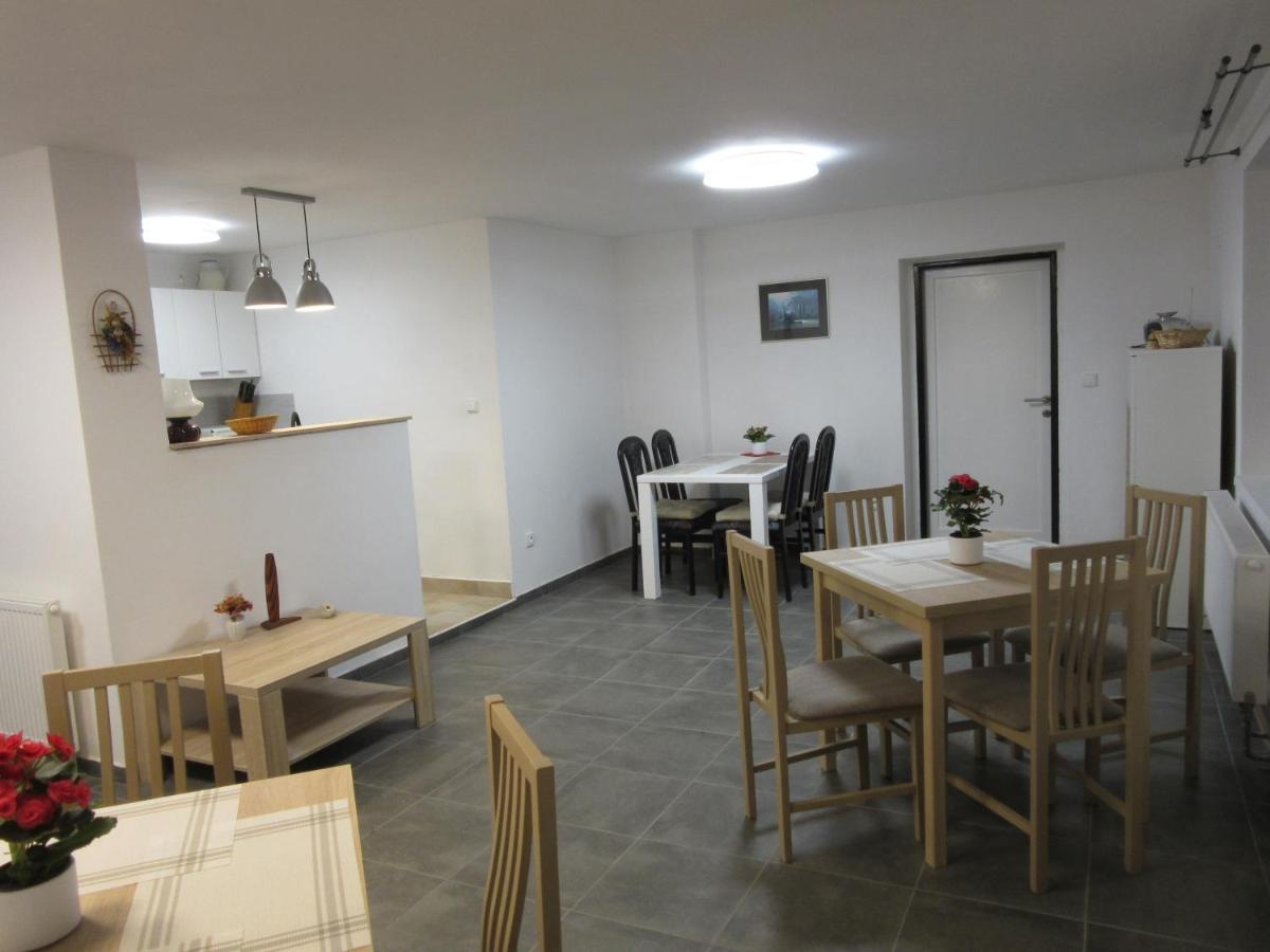 Vila Rybnicek Brada Esterno foto